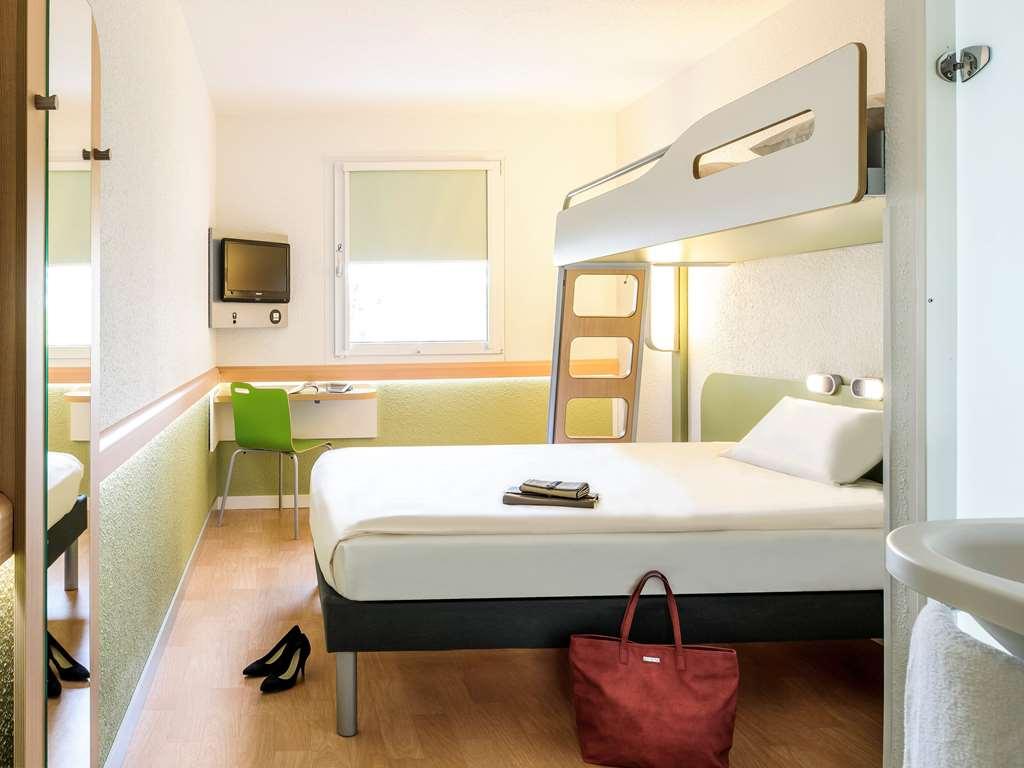 Ibis Budget Avignon Nord Le Pontet  Room photo