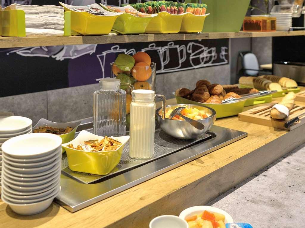 Ibis Budget Avignon Nord Le Pontet  Restaurant photo